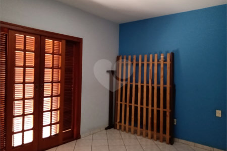 Casa à venda com 3 quartos, sendo 1 suíte, em Salto de São José, Salto, SP