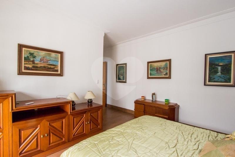 Casa Térrea à venda com 5 suítes em Jardim Marajoara, São Paulo, SP