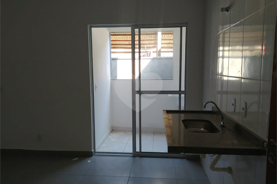 Casa à venda com 2 quartos no condomínio Residencial Magueta, São Paulo - SP