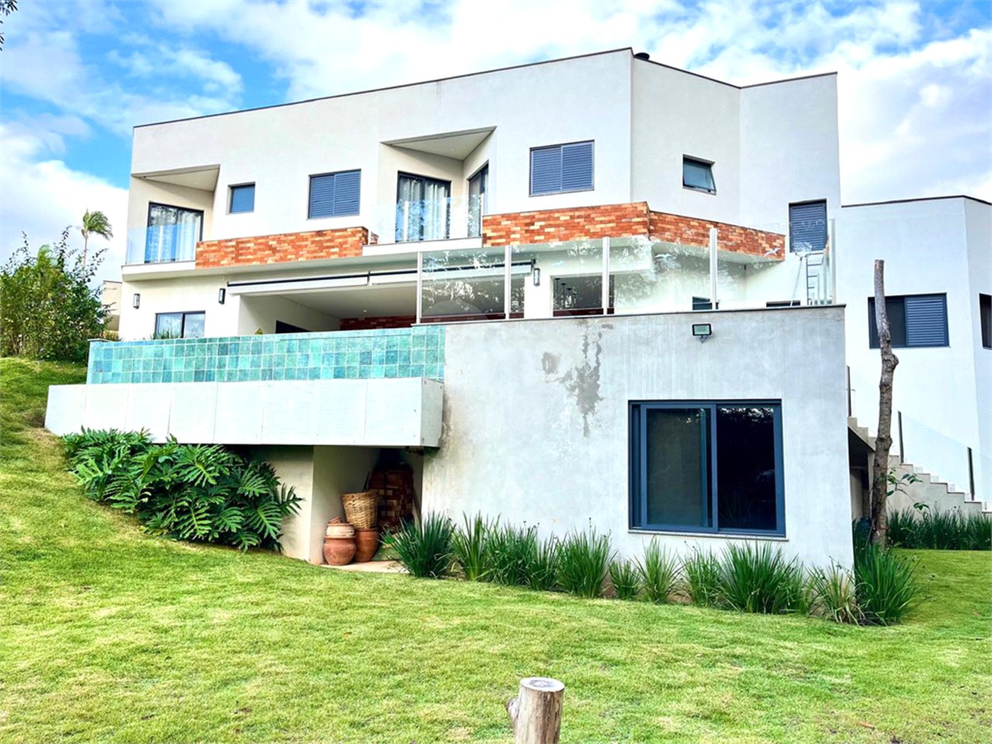 Casa à venda com 5 suítes no condomínio Terras de São José, Itu - SP