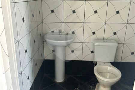 Casa para alugar com 6 quartos, sendo 3 suítes, no Centro, São Manuel, SP