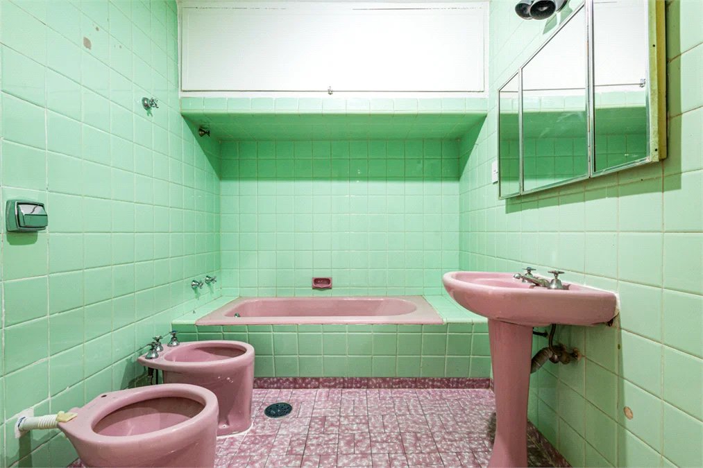 Apartamento à venda ou para alugar com 3 quartos, sendo 1 suíte, em Pinheiros, São Paulo, SP
