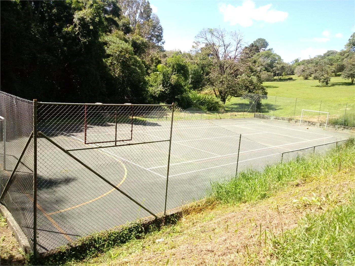 Chácara à venda com 5 quartos em Volta Grande (são João Novo), São Roque, SP