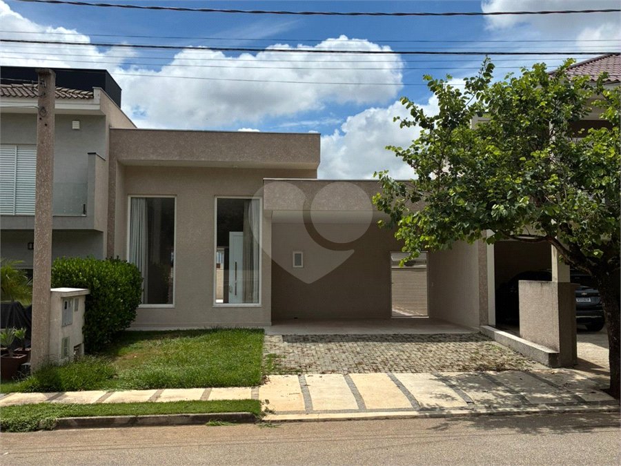 Casa à venda ou para alugar com 2 suítes no condomínio Residencial Villa do Bosque, Sorocaba - SP
