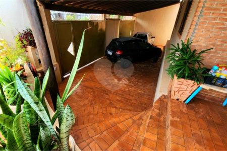 Casa à venda com 4 quartos, sendo 1 suíte, em Jardim Nova Época, Araraquara, SP