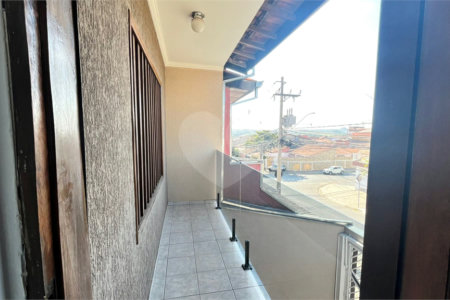 Casa à venda com 3 quartos, sendo 1 suíte, em Jardim São Lourenzo, Sorocaba, SP