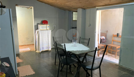 Casa à venda com 4 quartos em Jardim Roriz, Três Lagoas, MS