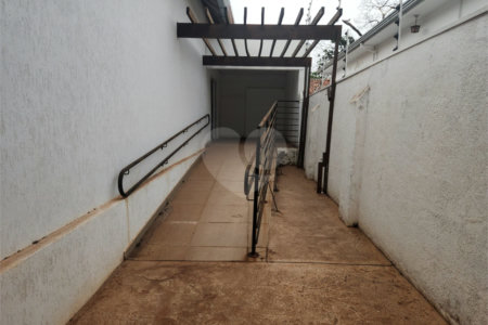 Salão para alugar no Centro, Araraquara, SP