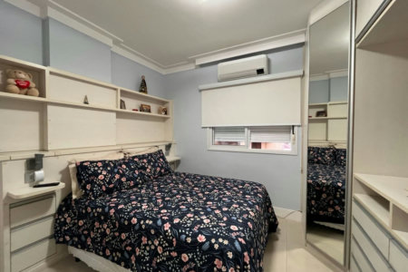 Apartamento com 3 dormitórios à venda, 94 m² por R$ 1.100.000,00 - Pompéia - Santos/SP