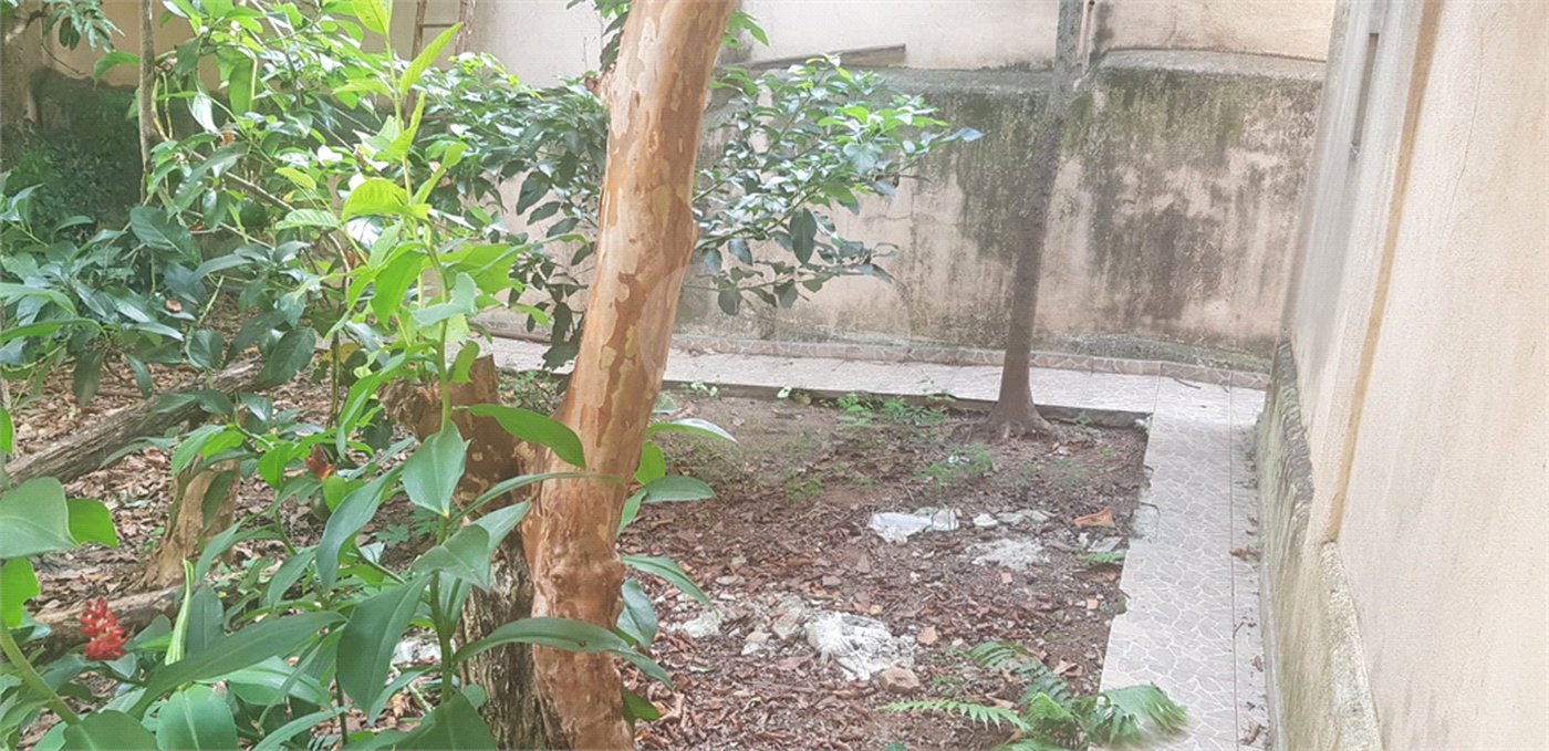 Sobrado à venda com 3 quartos, sendo 1 suíte, em Vila Nova Cachoeirinha, São Paulo, SP