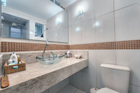 Apartamento com 2 dormitórios à venda, 86 m² por R$ 639.000,00 - Gonzaga - Santos/SP