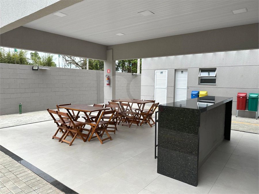 Casa à venda ou para alugar com 2 quartos no condomínio Residencial Caxangá 2, Suzano - SP