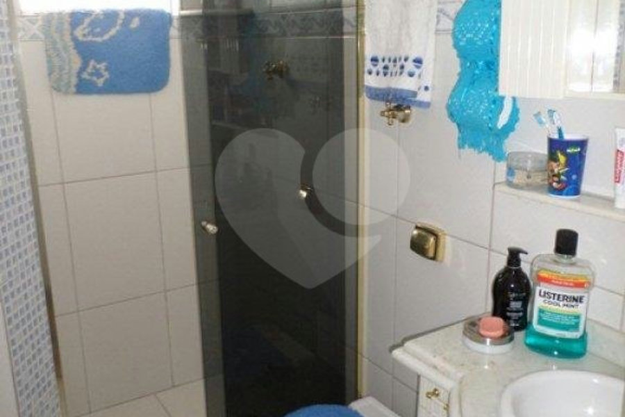 Casa à venda com 5 quartos, sendo 2 suítes, em Vila Gustavo, São Paulo, SP