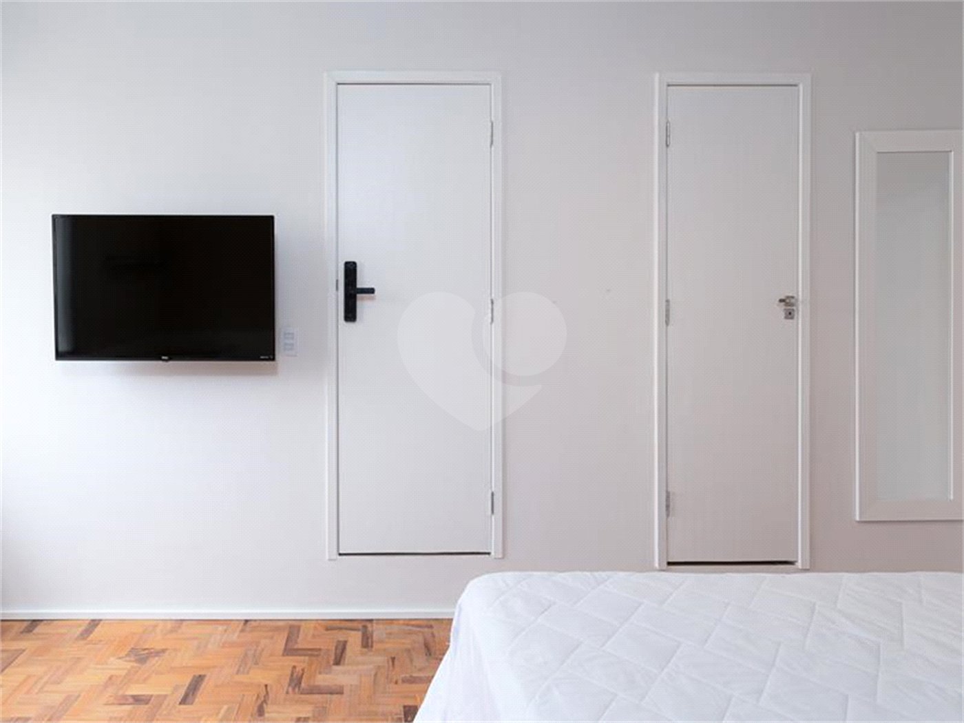 Apartamento à venda com 4 quartos, sendo 2 suítes, em Pinheiros, São Paulo, SP