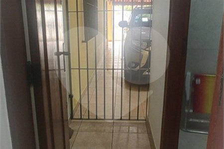 Chácara à venda com 3 quartos, sendo 1 suíte,  no Centro, Nazaré Paulista, SP