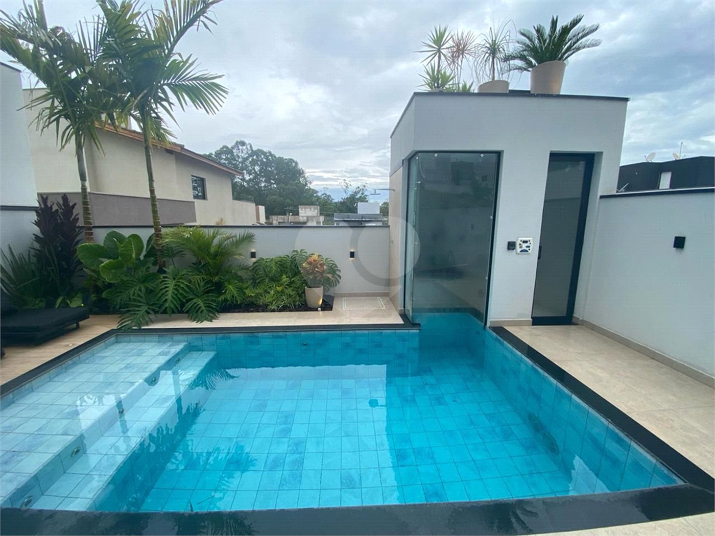 Casa à venda com 4 quartos, sendo 3 suítes, no condomínio Bella Città - Fazenda Rodeio, Mogi das Cruzes - SP