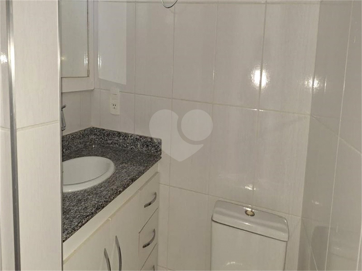 Apartamento à venda com 3 quartos, sendo 1 suíte, em Indianópolis, São Paulo, SP
