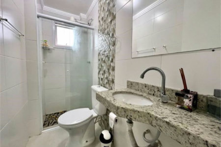 Apartamento Residencial à venda, Vila Guilhermina, Praia Grande - AP1374.