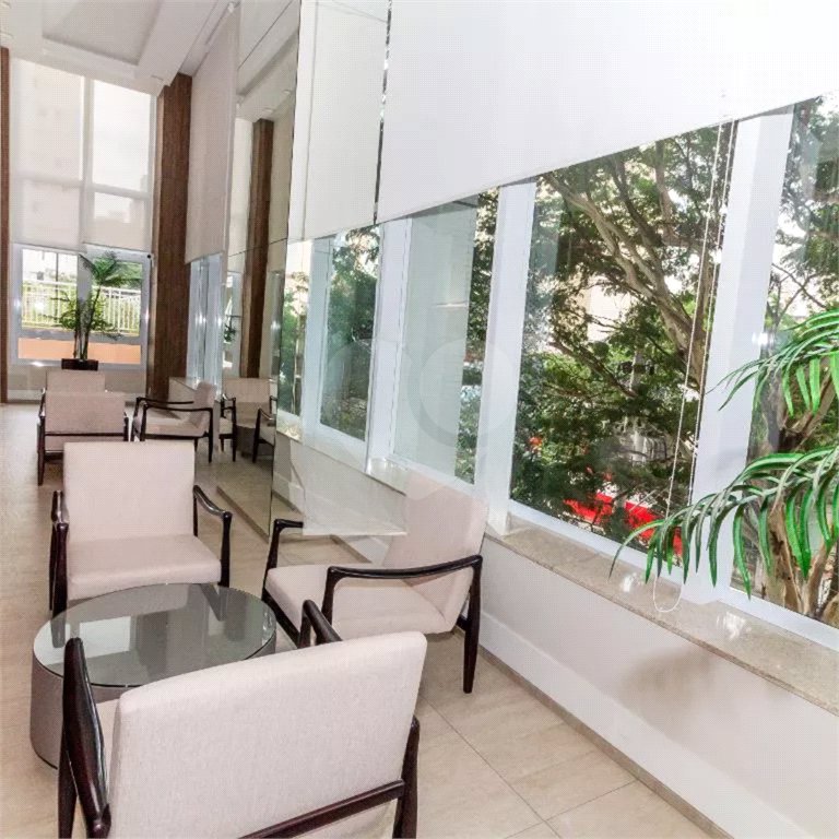 Apartamento à venda com 3 suítes em Vila Pompéia, São Paulo, SP