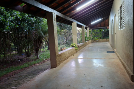 Chácara à venda com 3 quartos, sendo 1 suíte,  em Ribeirãozinho, Alambari, SP