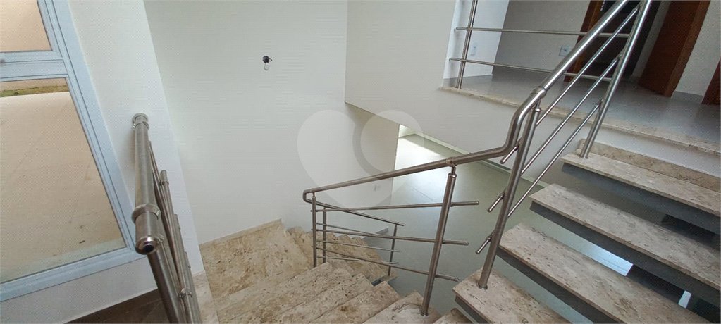Casa à venda com 3 suítes em Santa Isabel, Louveira, SP