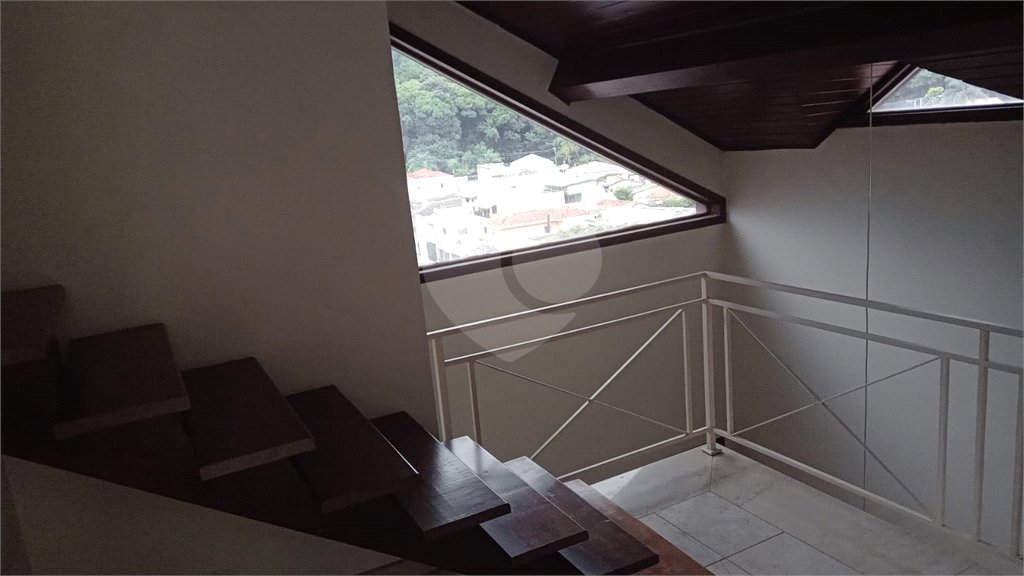Sobrado à venda com 4 quartos, sendo 3 suítes,  em Horto Florestal, São Paulo, SP