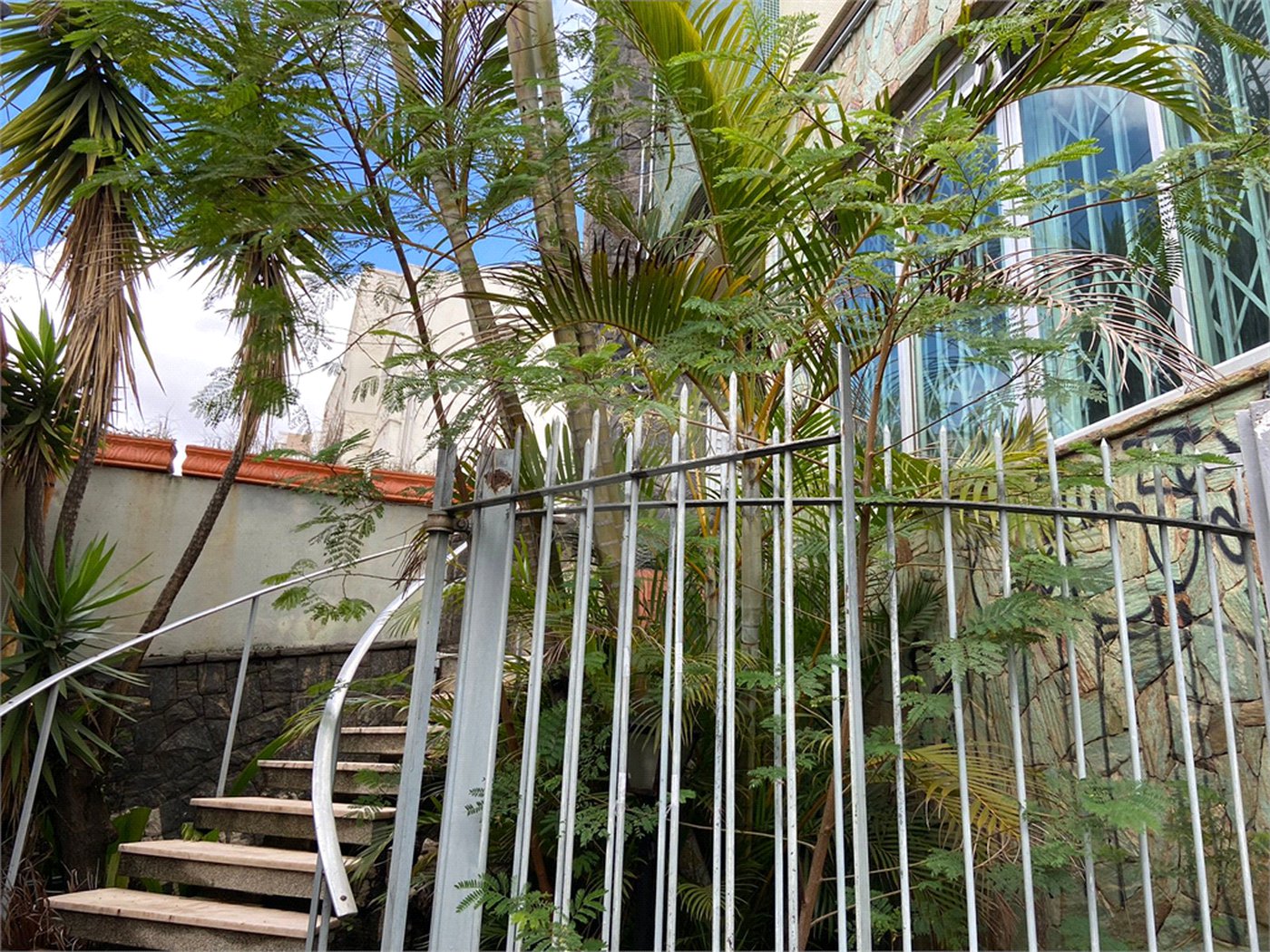 Prédio à venda ou para alugar com 4 quartos, sendo 1 suíte,  em Casa Verde, São Paulo, SP