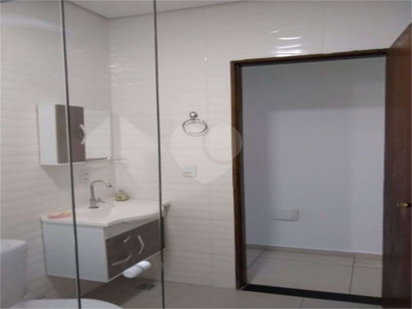 Sobrado à venda com 4 quartos em Além Ponte, Sorocaba, SP