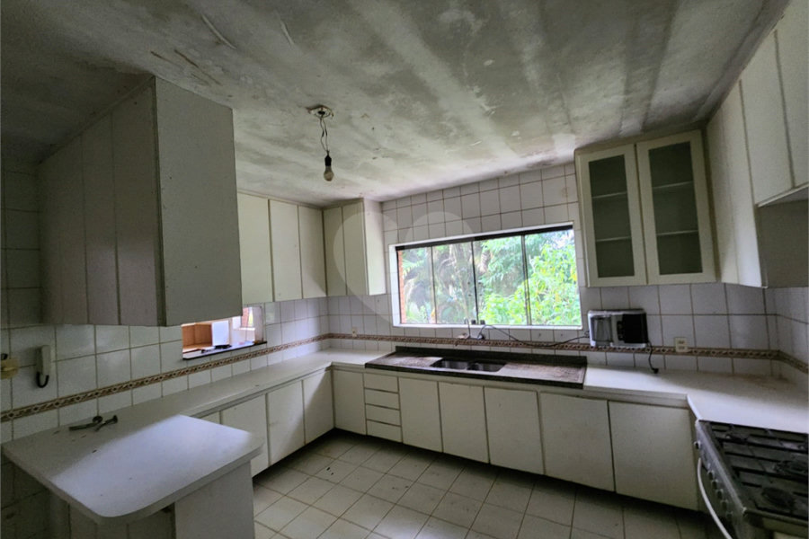 Casa à venda com 4 suítes no condomínio Alpes da Cantareira, Mairiporã - SP