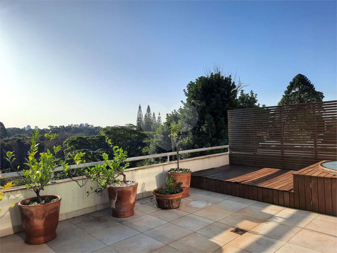 Casa à venda com 4 suítes no condomínio Las Cumbres, São Paulo - SP