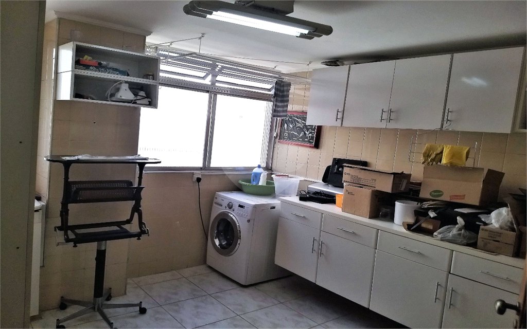 Apartamento à venda com 4 quartos, sendo 1 suíte, em Bosque da Saúde, São Paulo, SP
