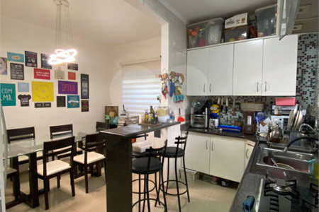 Casa à venda com 3 quartos, sendo 1 suíte, em Jardim Santa Clara, Guarulhos, SP