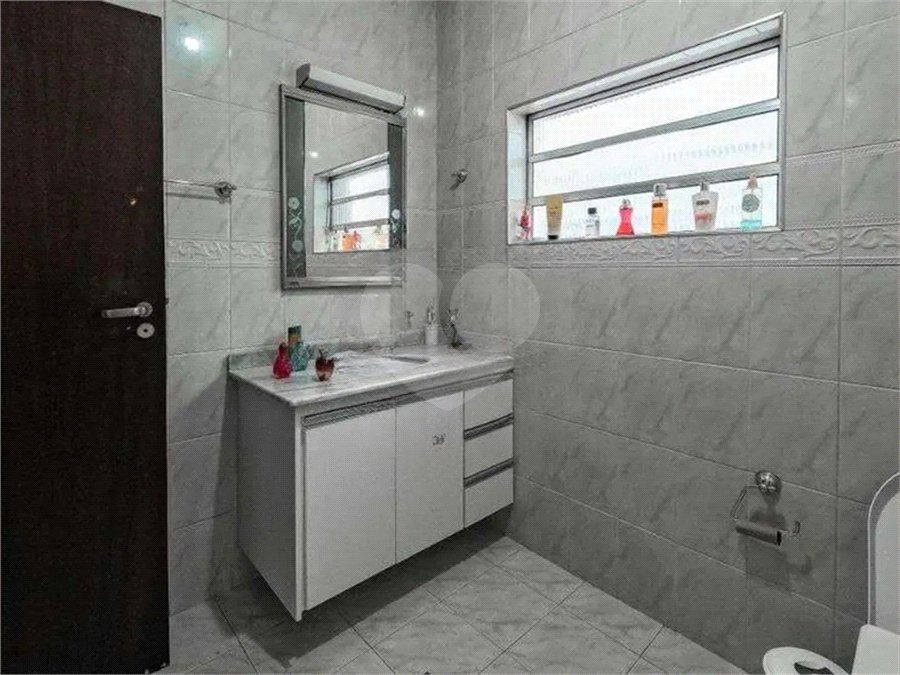 Casa à venda com 3 quartos em Jardim Marisa, São Paulo, SP