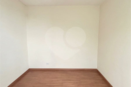 Sobrado à venda com 3 quartos em Vila Mazzei, São Paulo, SP