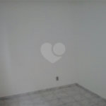 Apartamento à venda com 2 quartos em Vila Perracini, Poá, SP