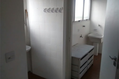 Apartamento à venda com 3 quartos, sendo 1 suíte, em Cidade Monções, São Paulo, SP
