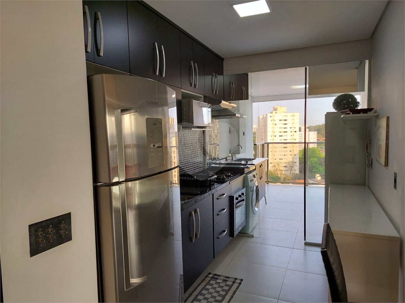 Apartamento à venda com 2 quartos, sendo 1 suíte, em Jardim das Acácias, São Paulo, SP