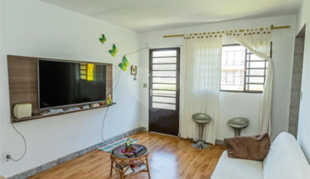 Sobrado à venda com 4 quartos no Brasilândia, São Paulo, SP