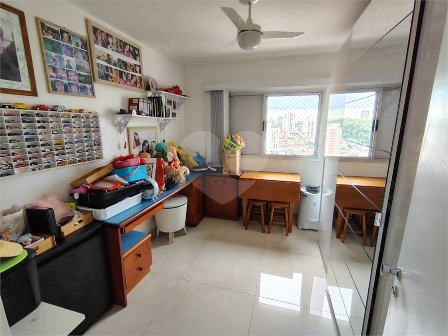 Apartamento à venda com 4 quartos, sendo 3 suítes,  em Jardim Londrina, São Paulo, SP
