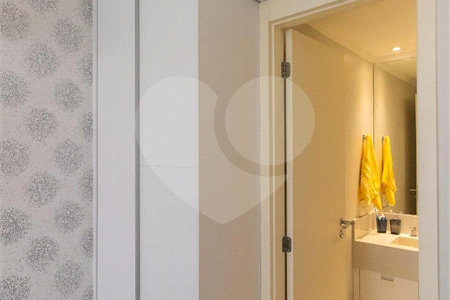 Apartamento à venda ou para alugar com 2 quartos, sendo 1 suíte, em Vila Gertrudes, São Paulo, SP