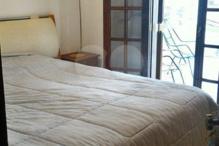 Sobrado à venda com 6 quartos em Chora Menino, São Paulo, SP