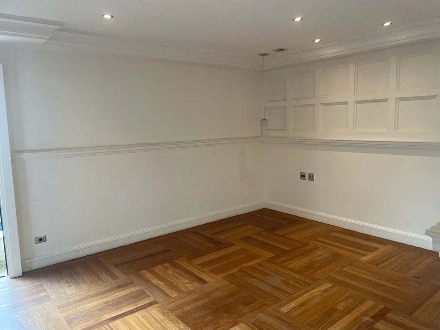 Apartamento à venda com 4 suítes em Vila Suzana, São Paulo, SP