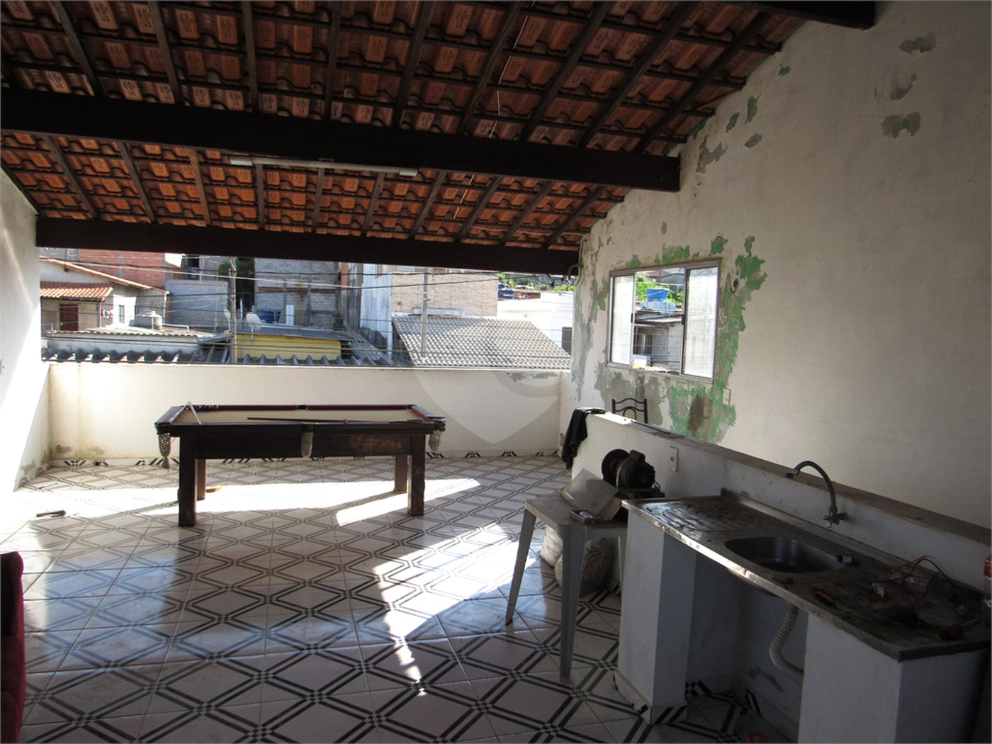 Casa à venda com 2 quartos, sendo 1 suíte, em Cidade Edson, Suzano, SP