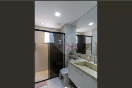 Apartamento à venda com 3 quartos, sendo 1 suíte, em Jardim Vazani, São Paulo, SP