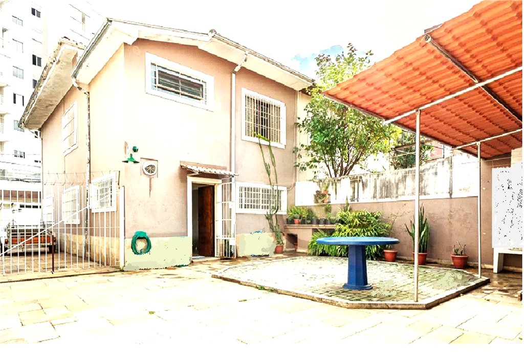 Casa à venda com 3 quartos, sendo 1 suíte, em Chácara Santo Antônio (zona Sul), São Paulo, SP