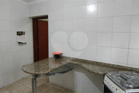 Casa à venda ou para alugar com 3 suítes no condomínio Campos de Santo Antonio I, Itu - SP