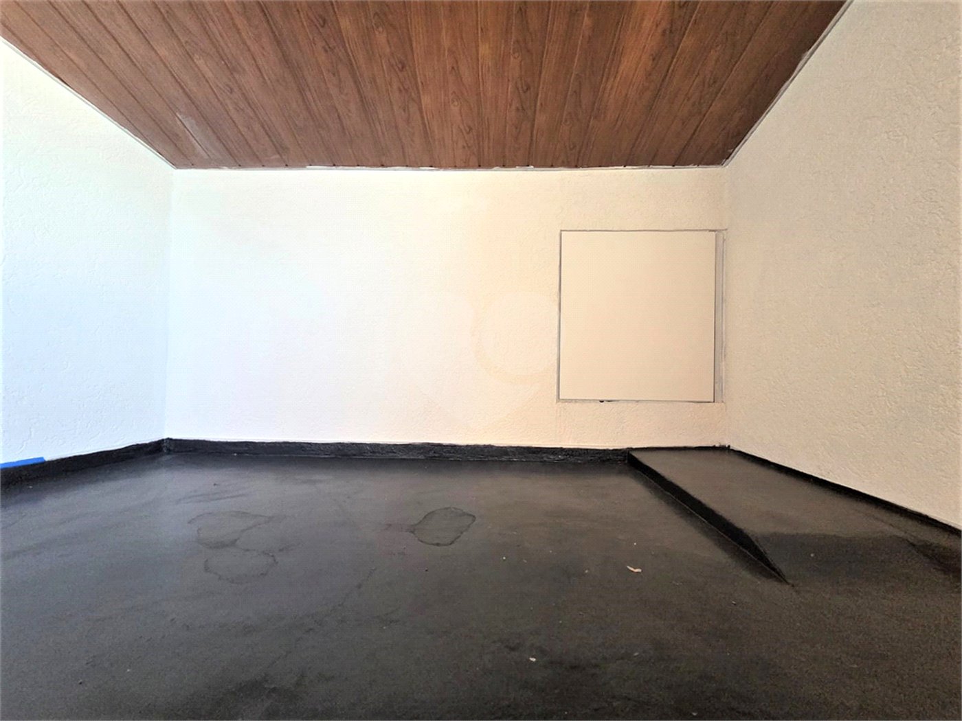 Sobrado à venda ou para alugar com 3 quartos, sendo 2 suítes,  em Vila Lucia, São Paulo, SP