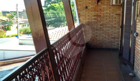 Casa à venda com 6 quartos, sendo 2 suítes,  em Jardim Leocádia, Sorocaba, SP
