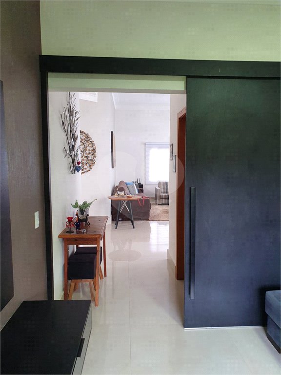 Casa à venda com 3 suítes no condomínio Village Ipanema 1, Araçoiaba da Serra - SP