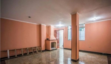 Sobrado à venda com 4 quartos, sendo 1 suíte,  em Vila Parque Jabaquara, São Paulo, SP